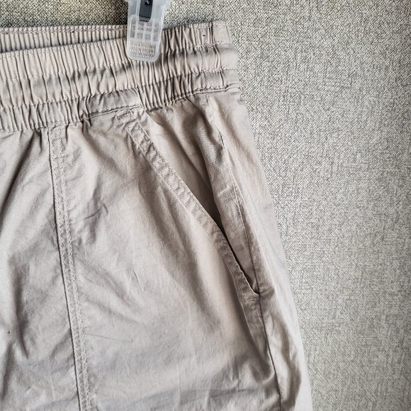 NWT $50 98% Cotton Torrid Poplin Yacht Shorts Size 1 (US‎ 14/16) (Flaw) - Picture 3 of 8